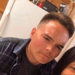 Meet your Posher, Bradley